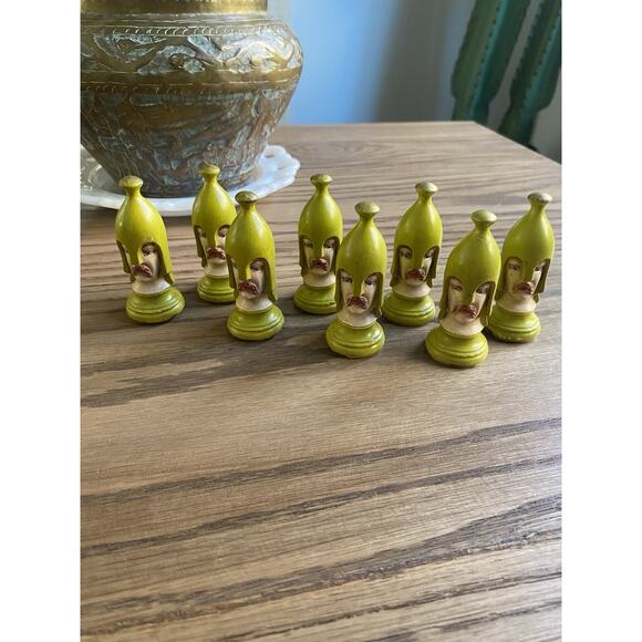 Vintage Midcentury Medieval Duncan Ceramic Hand Painted Chess Pieces Eight Pawns - Picture 2 of 3